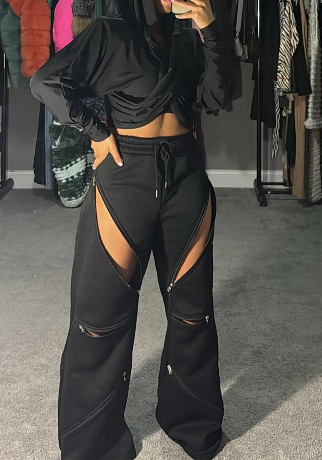 LETSVDO Women's Wide Leg Baggy Sweatpants High Waisted Patchwork Flare Pants Y2k Cut Out Multi Zipper Cargo Sweatpant
